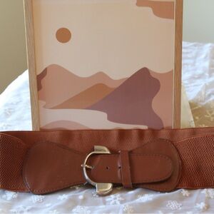 Wide Brown Elastic Waist Belt Size M/L